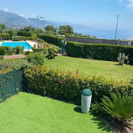 Superbe 2P Vue Mer, Ensoleille, Piscine Roquebrune-Cap-Martin Exterior photo