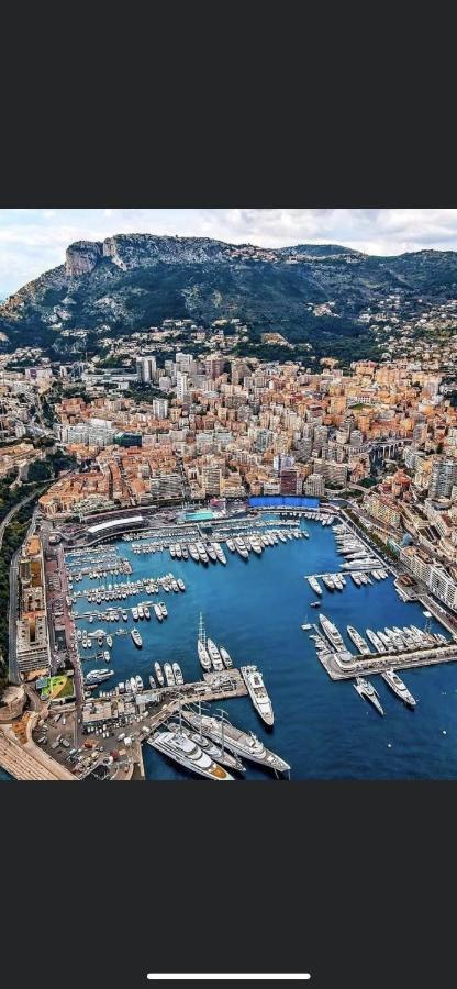 Superbe 2p Vue Mer, Ensoleille, Piscine Apartamento
