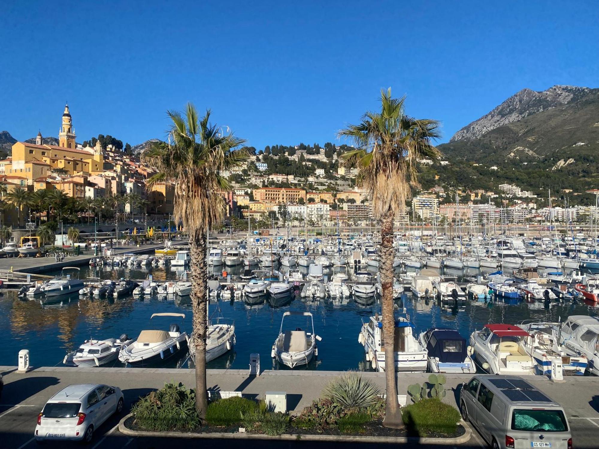 Superbe 2p Vue Mer, Ensoleille, Piscine